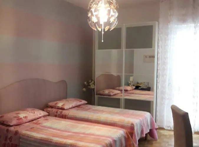 Apartment Happy Holidays Welcome Trieste