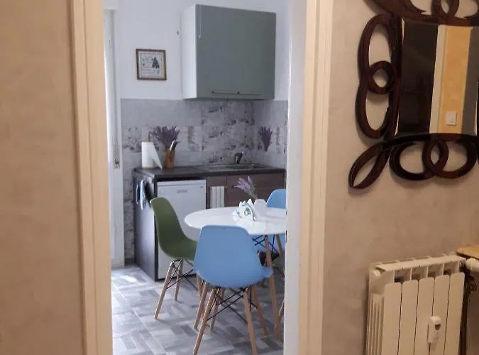 Happy Holidays Welcome Apartment Trieste