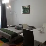 公寓 Happy Holidays Welcome 的里雅斯特